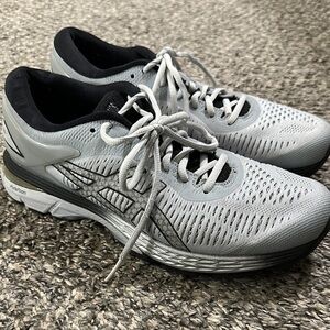 ASICS women’s Gray Running Shoes